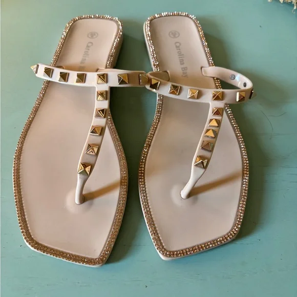Carolina Bay Nude studded Sandals with rhinestones - Picture 2 of 4